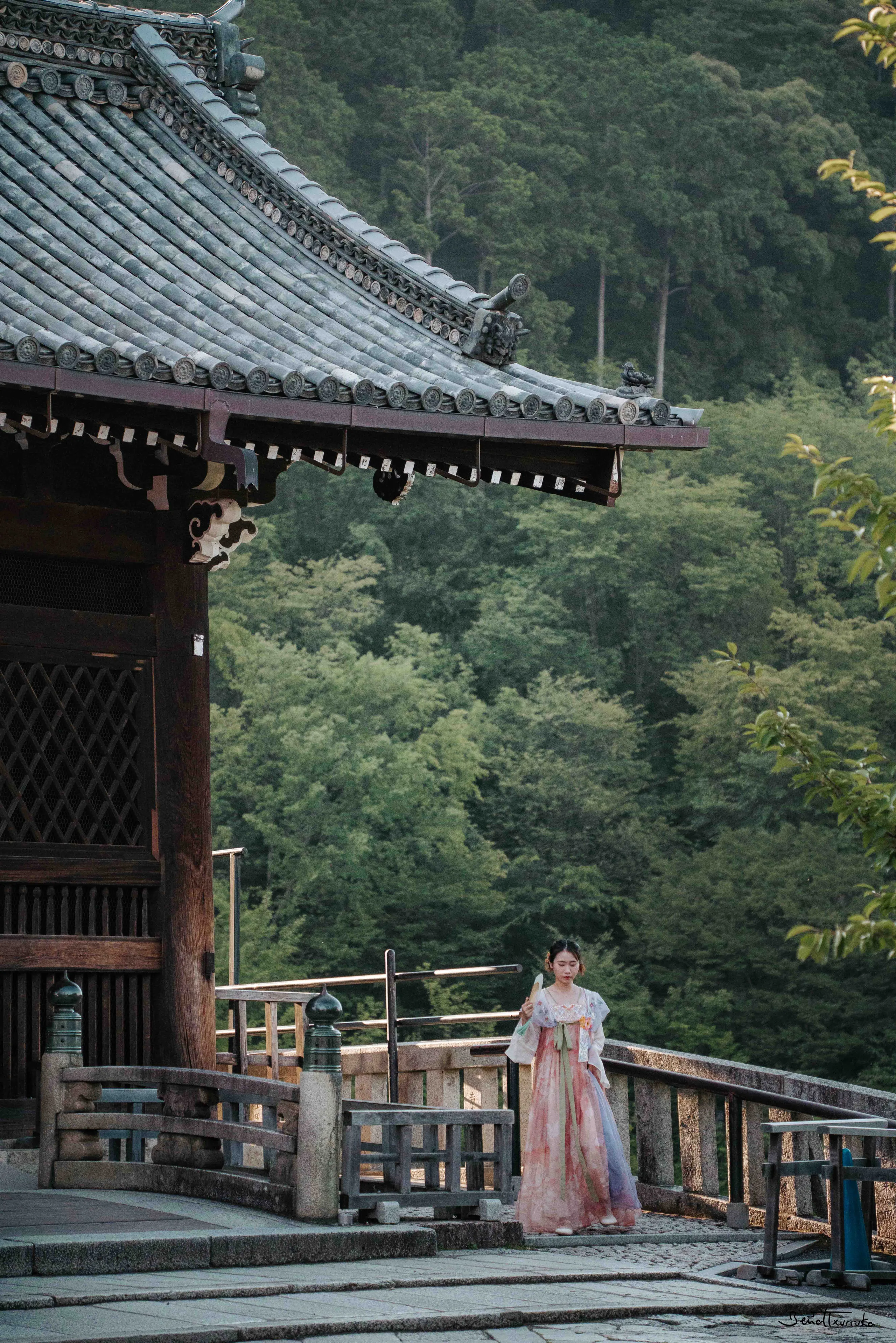 Kiyomizu-dera temple